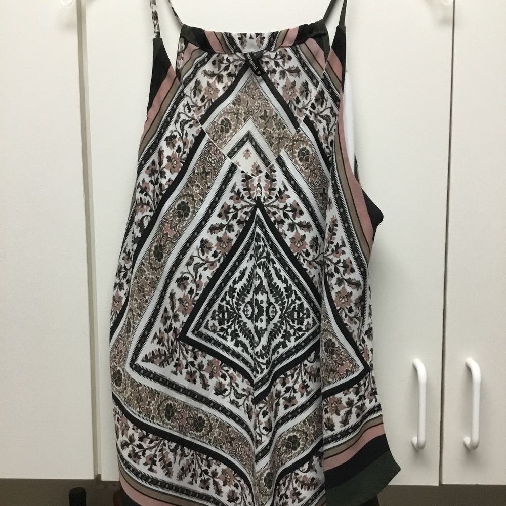 Heart soul Silky V shape summer top with.